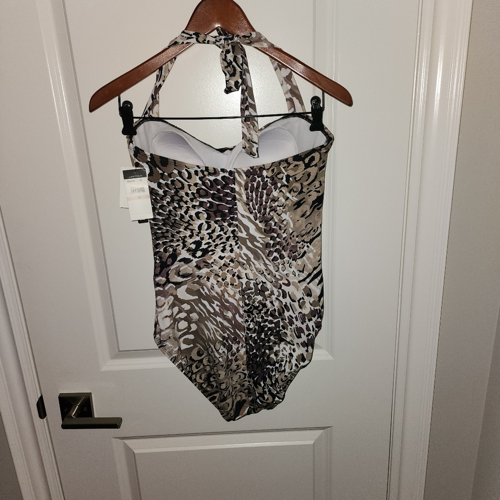Ladies Swimsuit - Picture 3 of 5